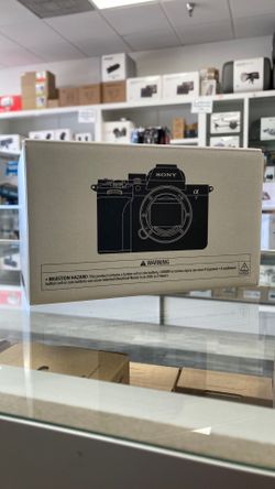 Sony A7V Body