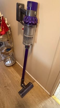 Dyson Cyclone V10