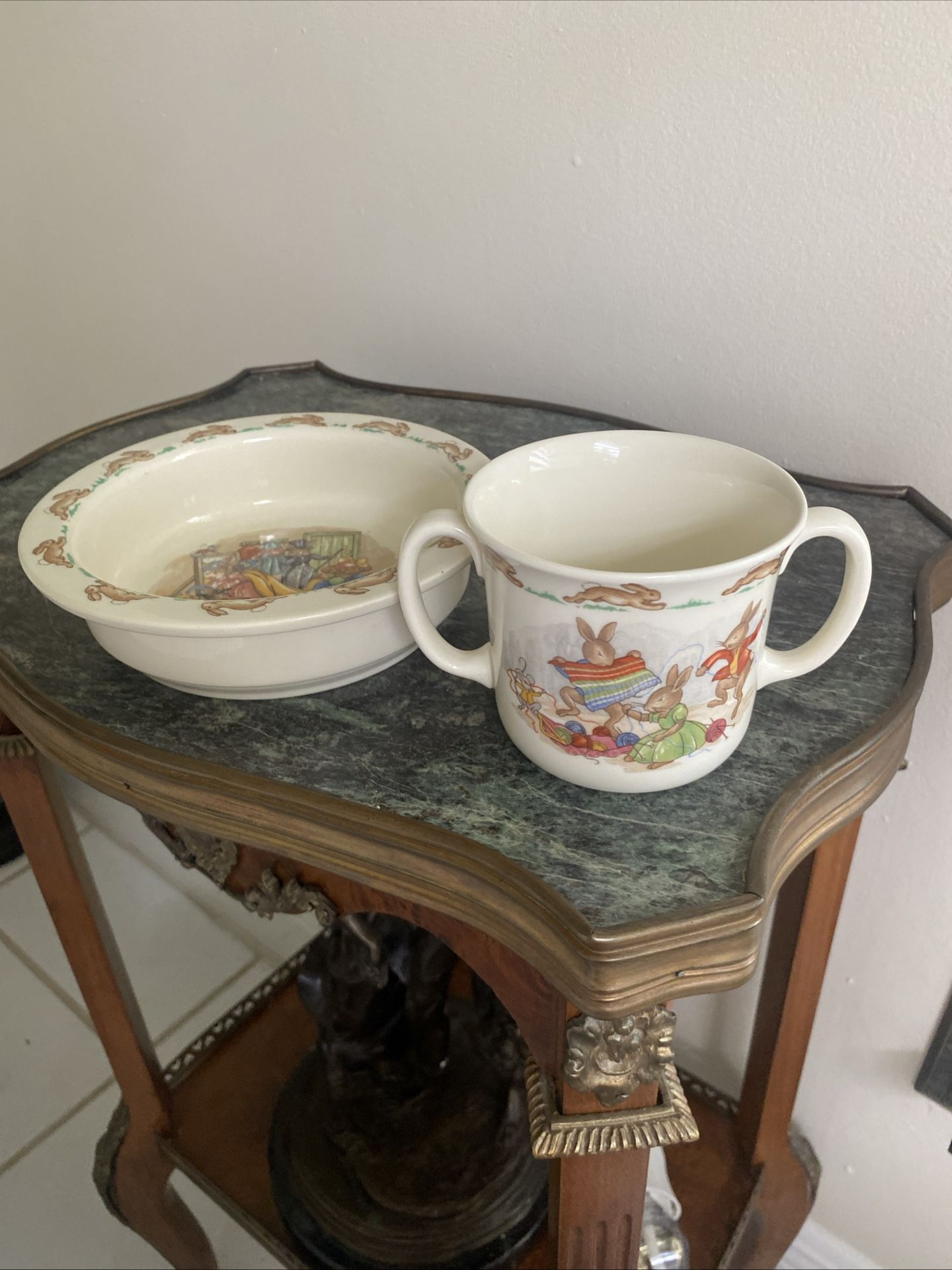 Royal Doulton Bunnykins English Fine Bone China Bowl & 2-Handled Cup Excellent