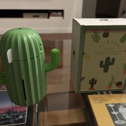 Mini Cactus 🌵 LED USB Humidifier 