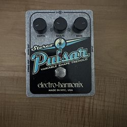 Electro-Harmonix  Pulsar