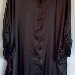 NWT Plus Size Girl Soul 3X Dressy Bohemian top. Super cute and dark black but I couldn’t quite capture it.