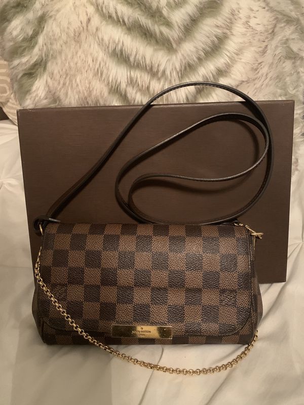 Authentic Louis Vuitton Crossbody Pm Damier for Sale in Dallas, TX - OfferUp