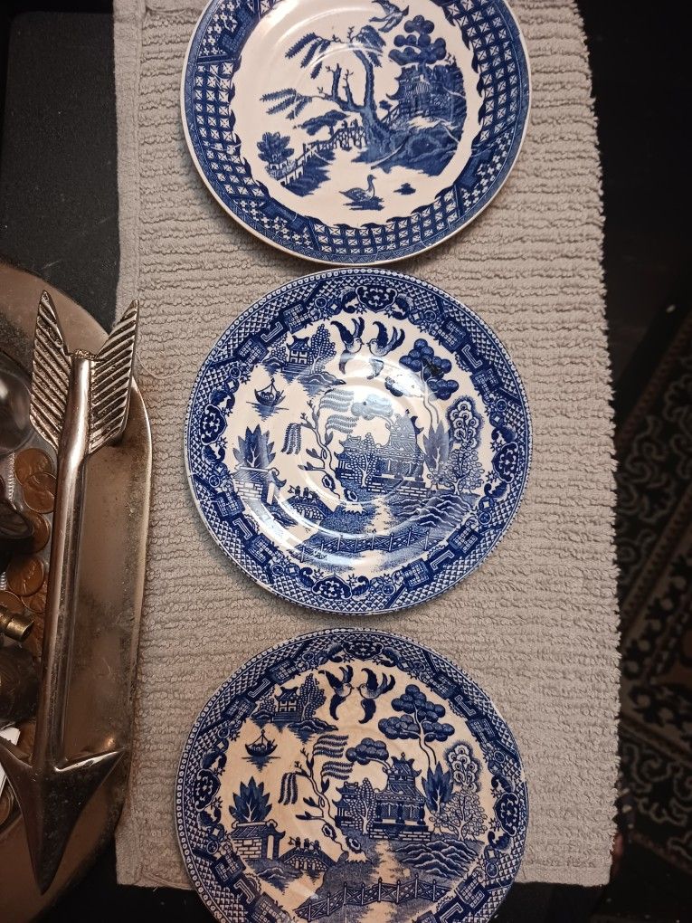 Antique Japanese Three-piece China Saucers