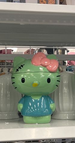 Hello kitty cookie jar