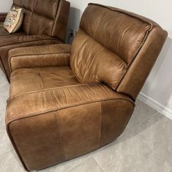 Power Leather Recliner 