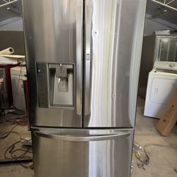 LG REFRIGERATOR 
