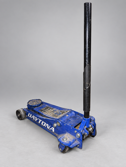Daytona Hydraulic Floor Jack — $150 OBO