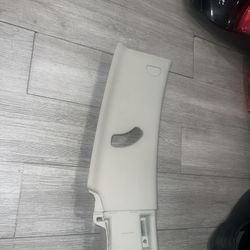 2011 - 2024 RAM 1500 REAR LEFT SIDE C PILLAR TRIM COVER PANEL OEM TRIM_V9X9