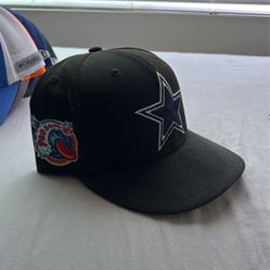 Dallas Cowboys Fitted Hat