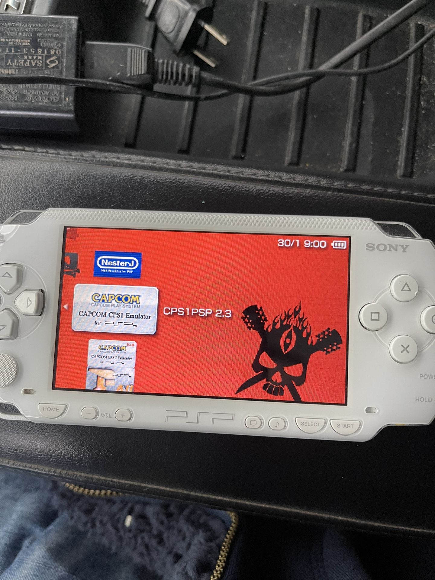PSP MODDED With A Lot Games