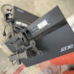 Acer LCD Monitors/ 2 Monitors
