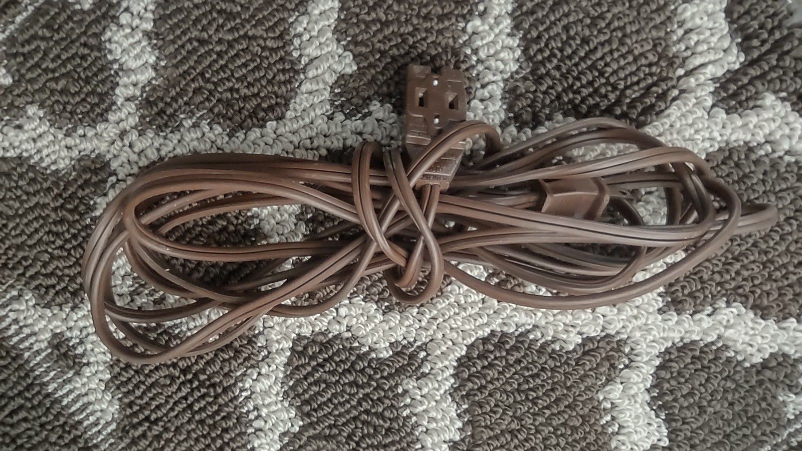 Twin Extension Cord Power Strip