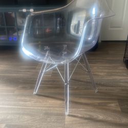 Artsy Clear Acrylic Accent Chair