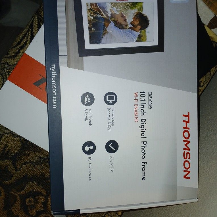 Thomson Digital Picture Frame