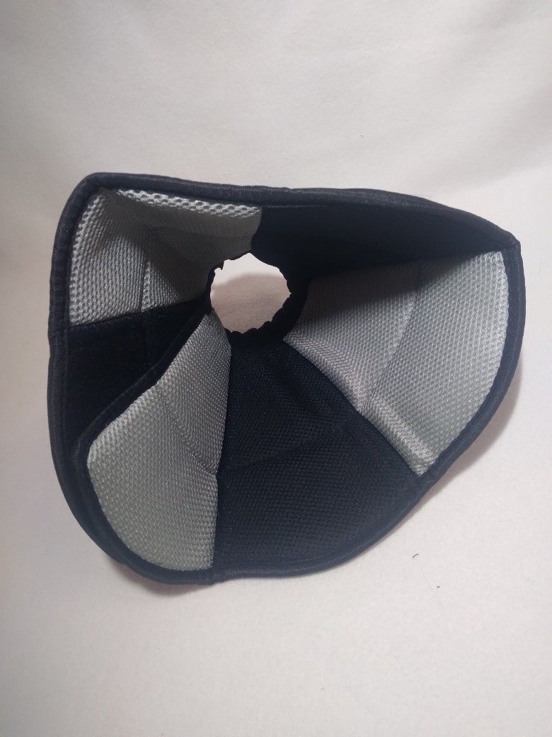 Dog Size Medium Safety Cone Bungee Chord Collar For Easy Adjustability - New