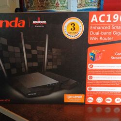 Tenda Router 