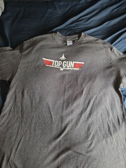 Top Gun Graphic T-Shirt