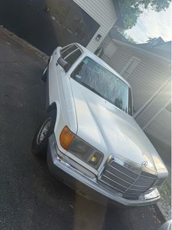 1985 Mercedes-Benz 500