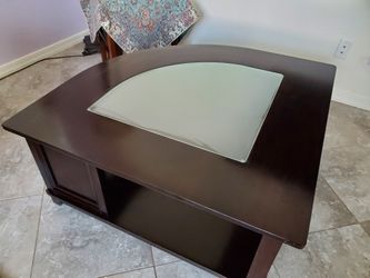 Ashley Furniture Corner Wedge Cocktail Table