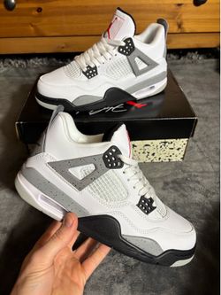 Jordan 4 White Cement Size 8 Men’s Sneakers
