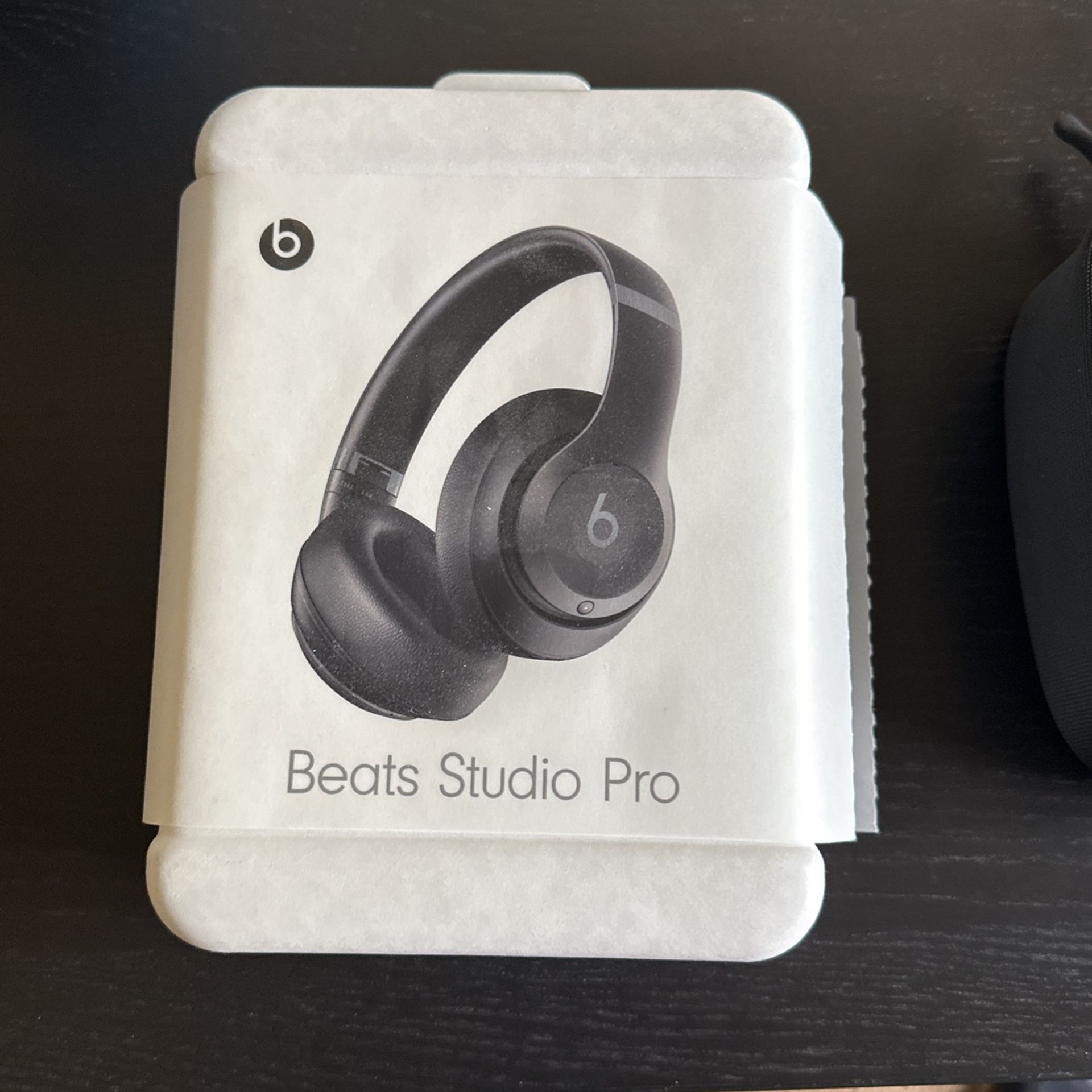 Beats Studio Pro 