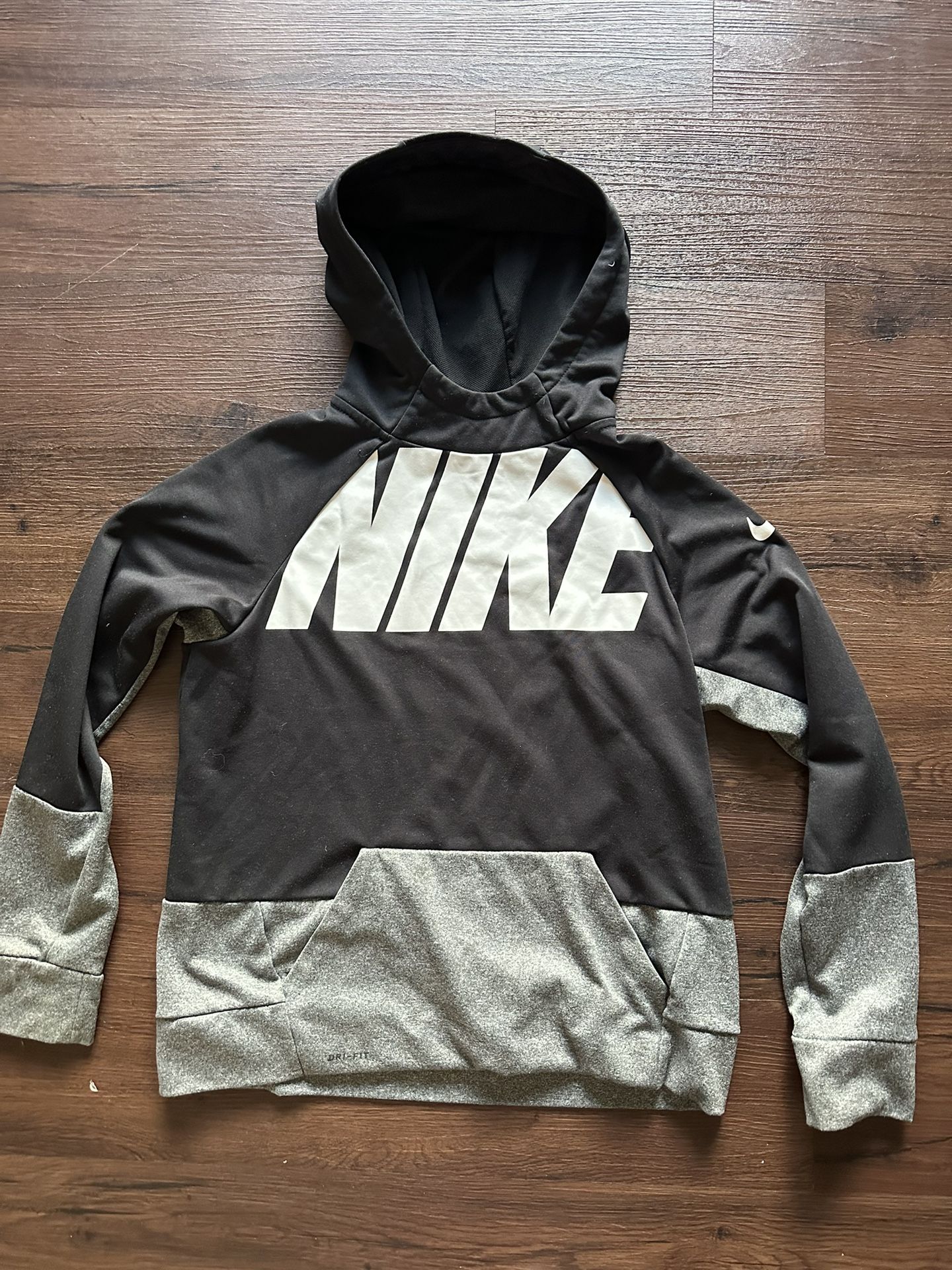 Kids Hoodie Nike, Size 12-14Y