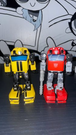 Transformers bumblebee and cliff jumper