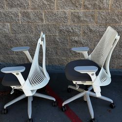 Herman Miller Sayl Mineral Adjustable arms and tilt lock ergonomic office chair