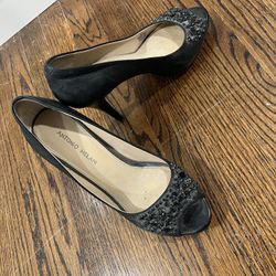 Antonio Melani Heels Size 9 