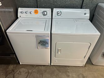 WHITE WHIRLPOOL WASHER & GAS DRYER