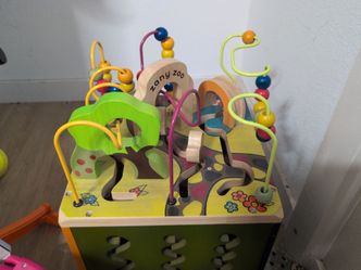 Zany zoo
