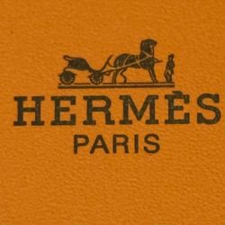Hermes Box With Lid And Hermes Logo Ribbon 