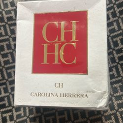CAROLINA HERRERA