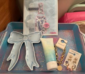 Francesca’s Collections BUNDLE! All NEW! Bow Dish/Bracelet/Earrings/