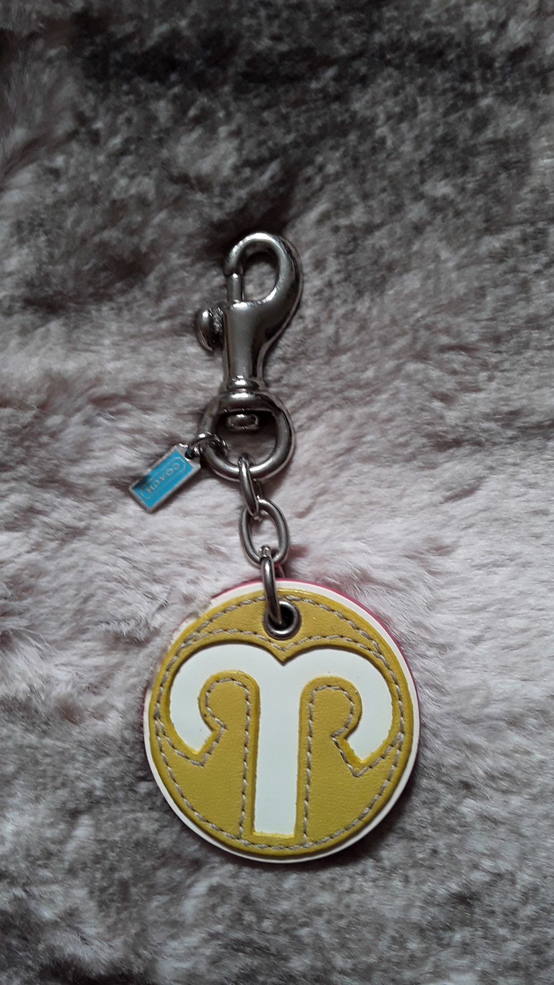 Authentic Coach keyring/ARIES