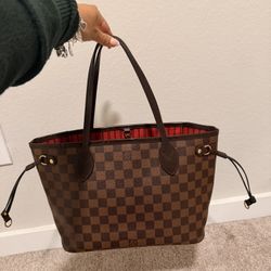 Louis Vuitton NEVERFUL PM Purse