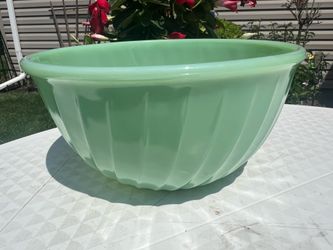 Vintage Fire King JADEITE Green Swirl 9" Mixing Bowl