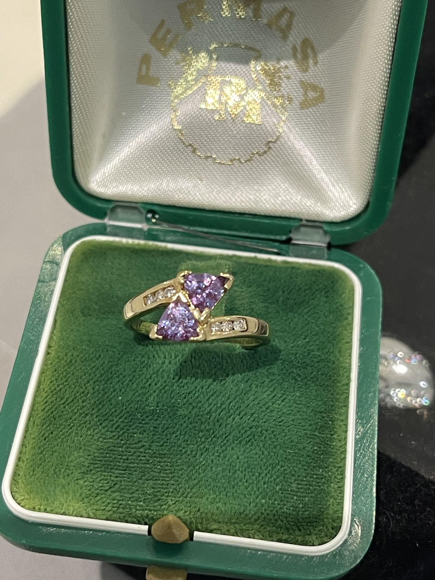 14K ALEXANDRITE DIAMOND RING