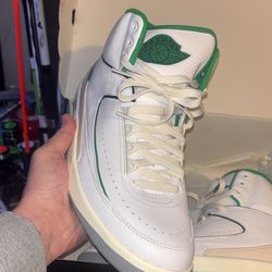 Jordan 2 lucky green sz 10