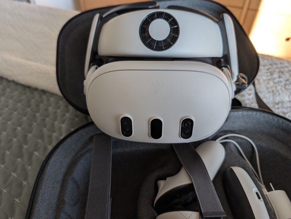 Meta Quest 3 512gb With Accessories