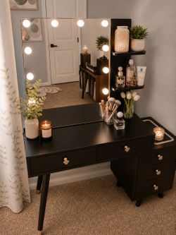 Black Vanity