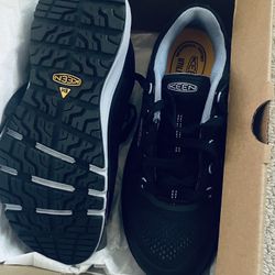 Women’s KEEN Steel Toe Shoes
