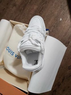 Shoe