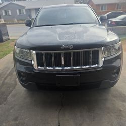 Grand Cherokee 2013 Black 