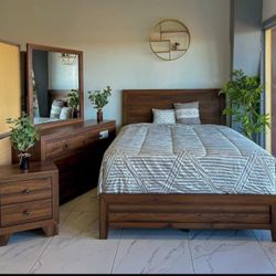 4-Piece Room Set Ask For Real Price To The Private 