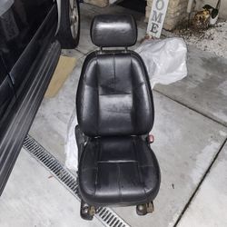 Chevy Tahoe Passenger Seat 