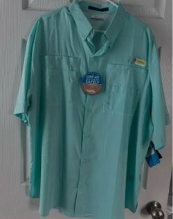 New men’s Columbia shirt XL