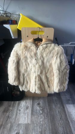 Kids vintage 80’s genuine fur coat
