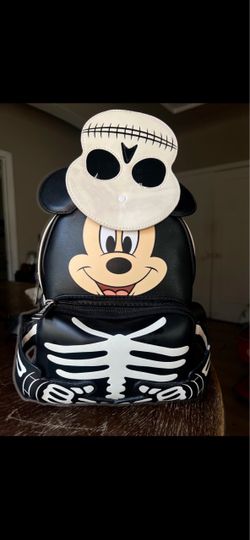 Mickey Mouse Halloween lounge fly